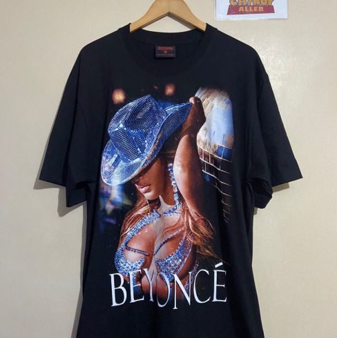 The Art of Merch: How Destinys Child's Official Store Stands Out